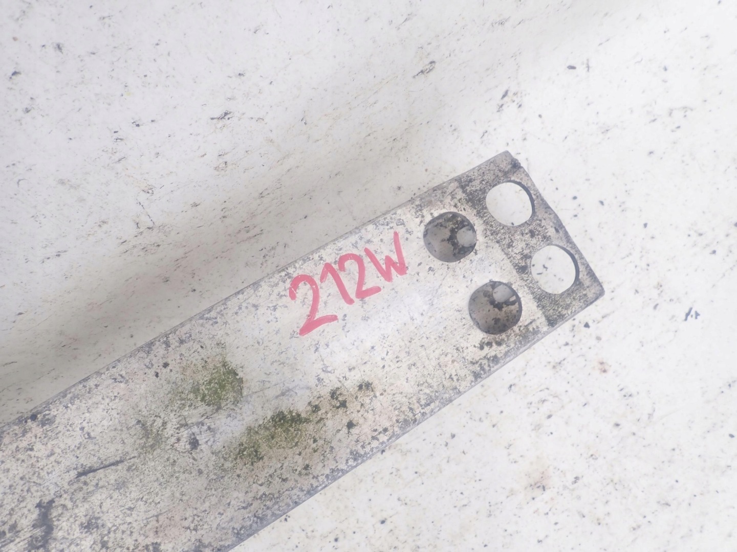 TOYOTA COROLLA VERSO 04-09 bumper support front