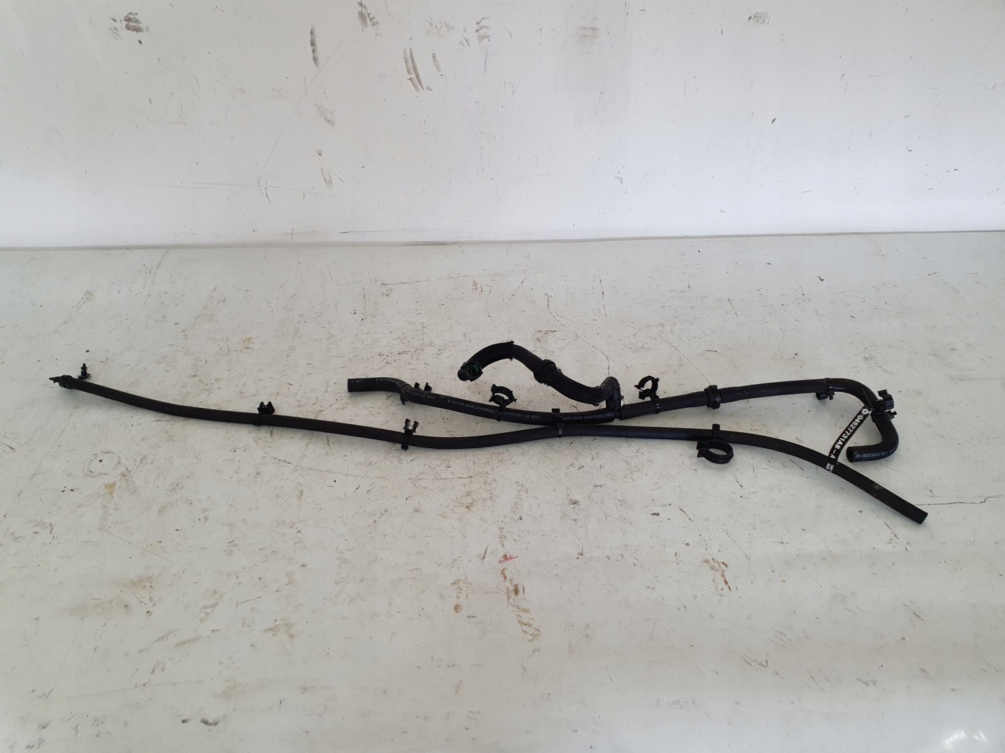 DODGE CHALLENGER 15- hose servo compression of the washer 04627731AB