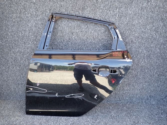 VOLVO V40 12- door left rear. rear part