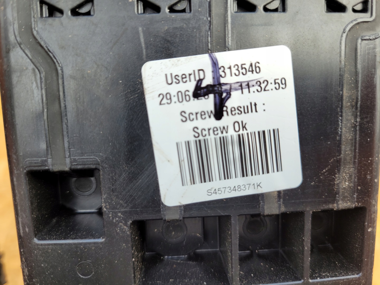 ROZDZIELACZ AKUMULATORA BMW 2 F46