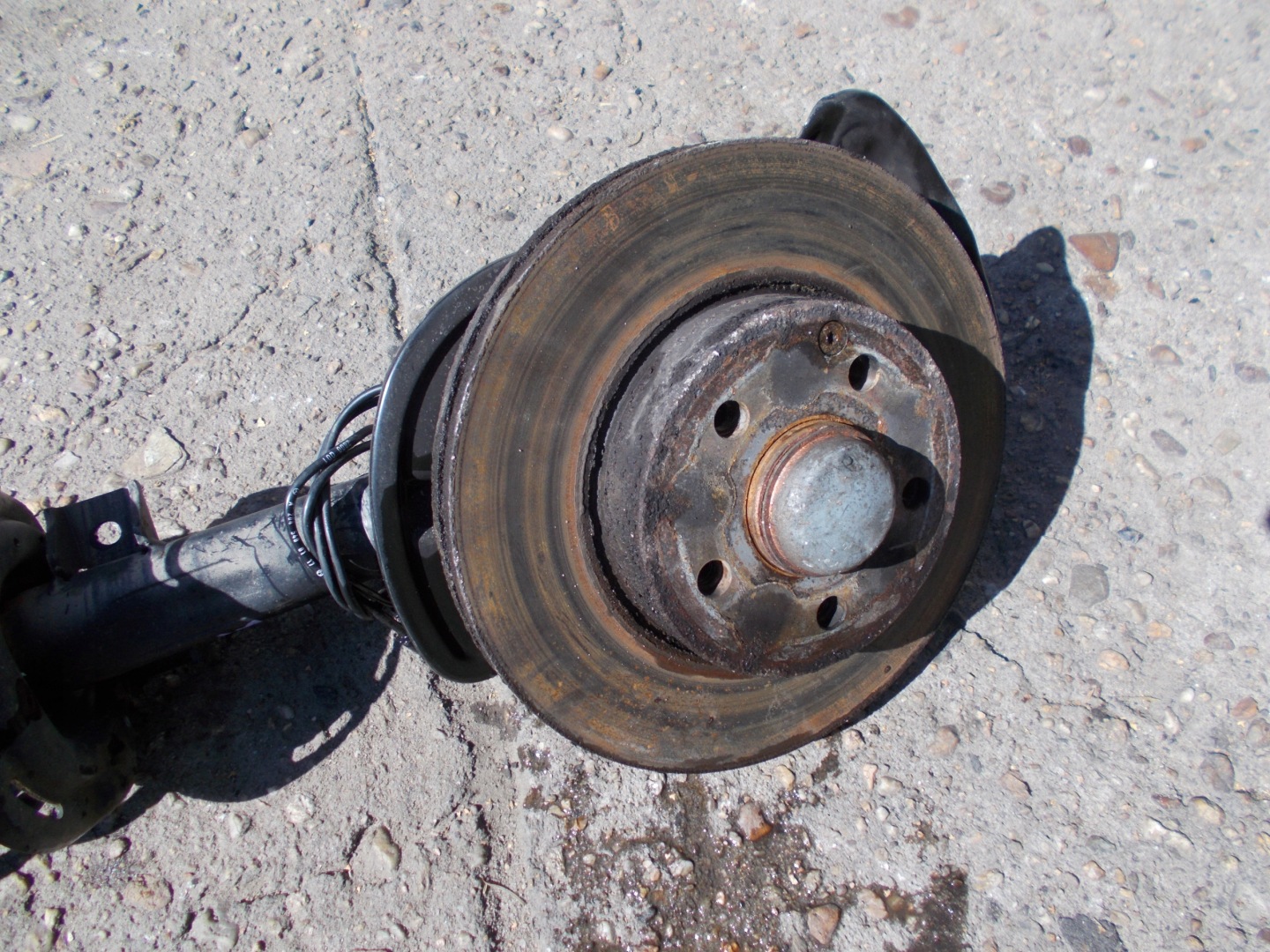 MERCEDES W204 2.2 CDI 11R McPherson left front A2043207366