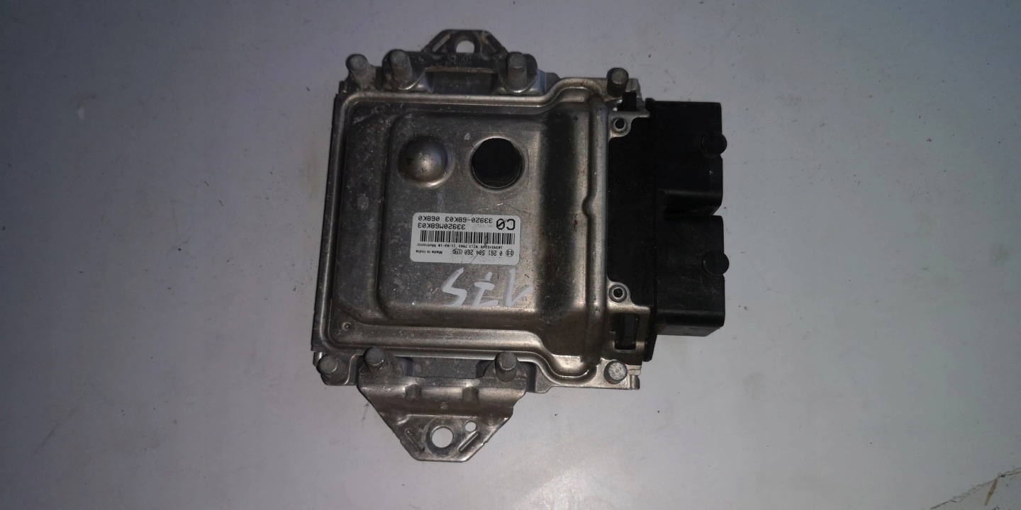 computer ECU SUZUKI 0261S04260 33920M-68K03 33920