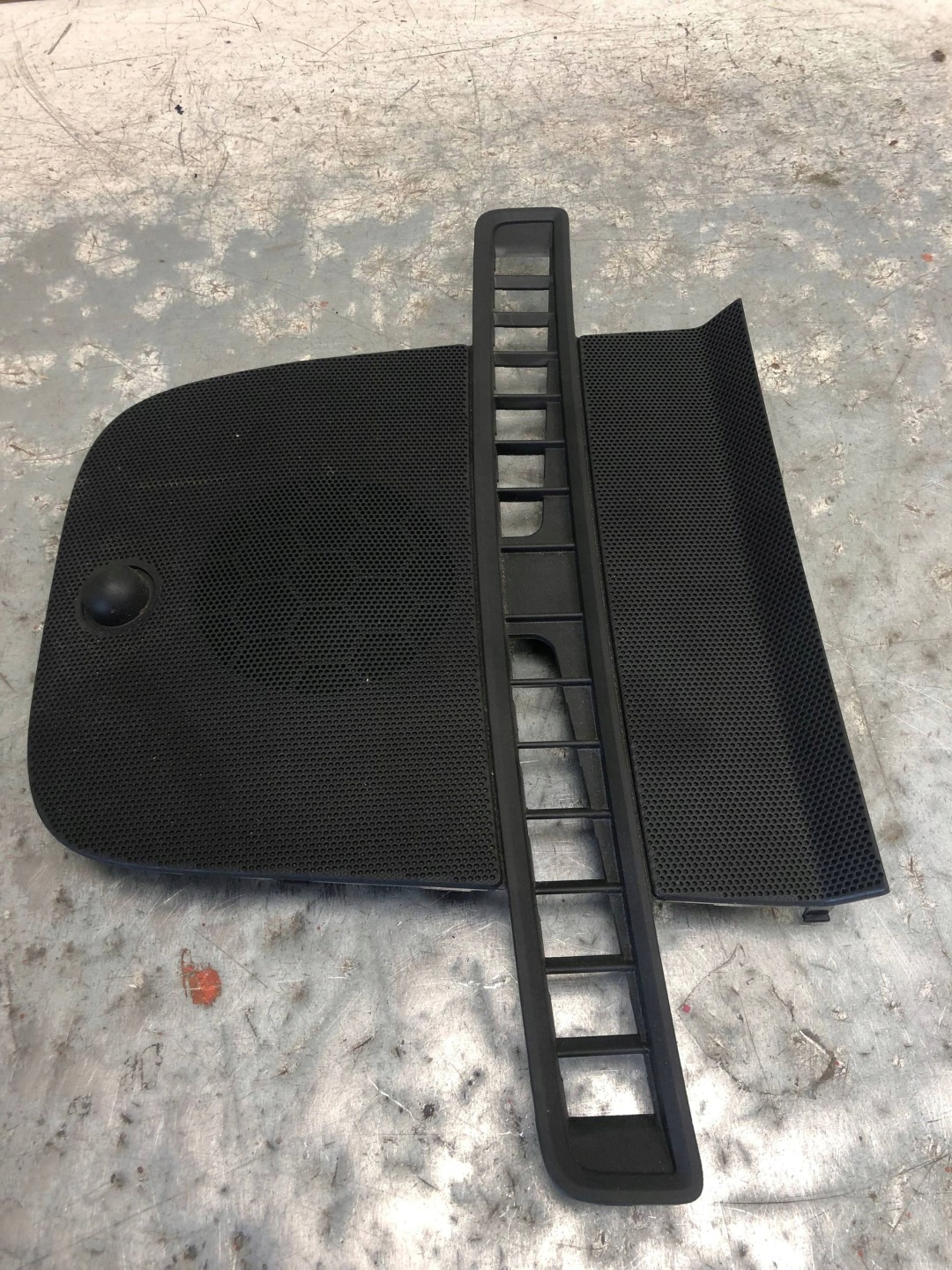 Grille de couverture Console OPEL MERIVA B 13267447