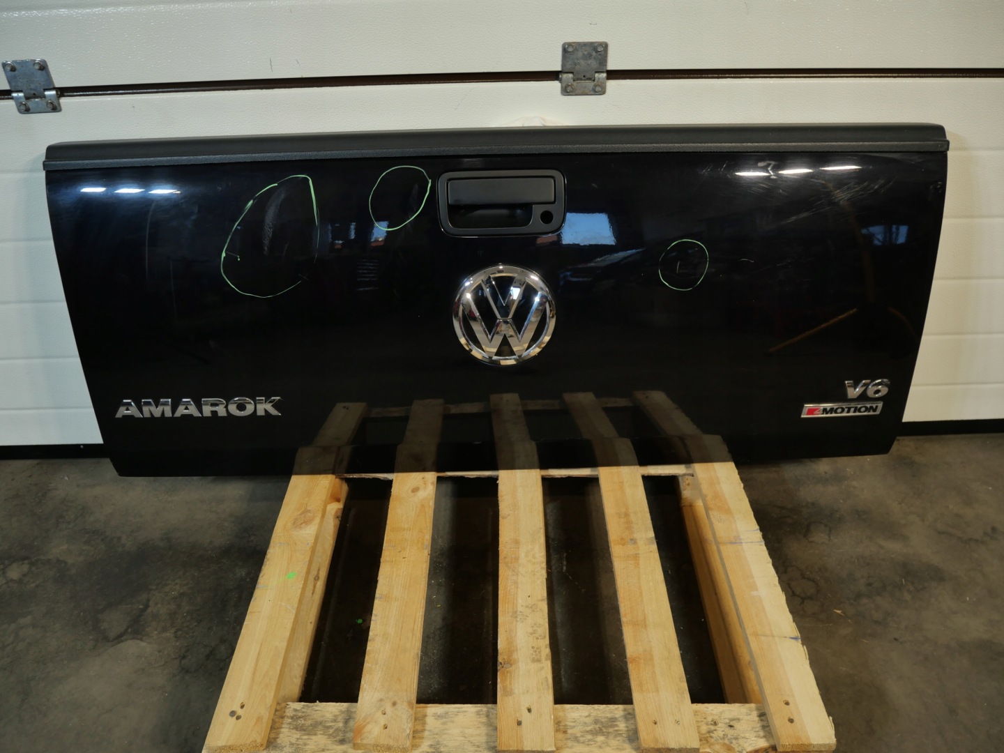 VW AMAROK heckklappe kofferraumdeckel Abdeckung heck