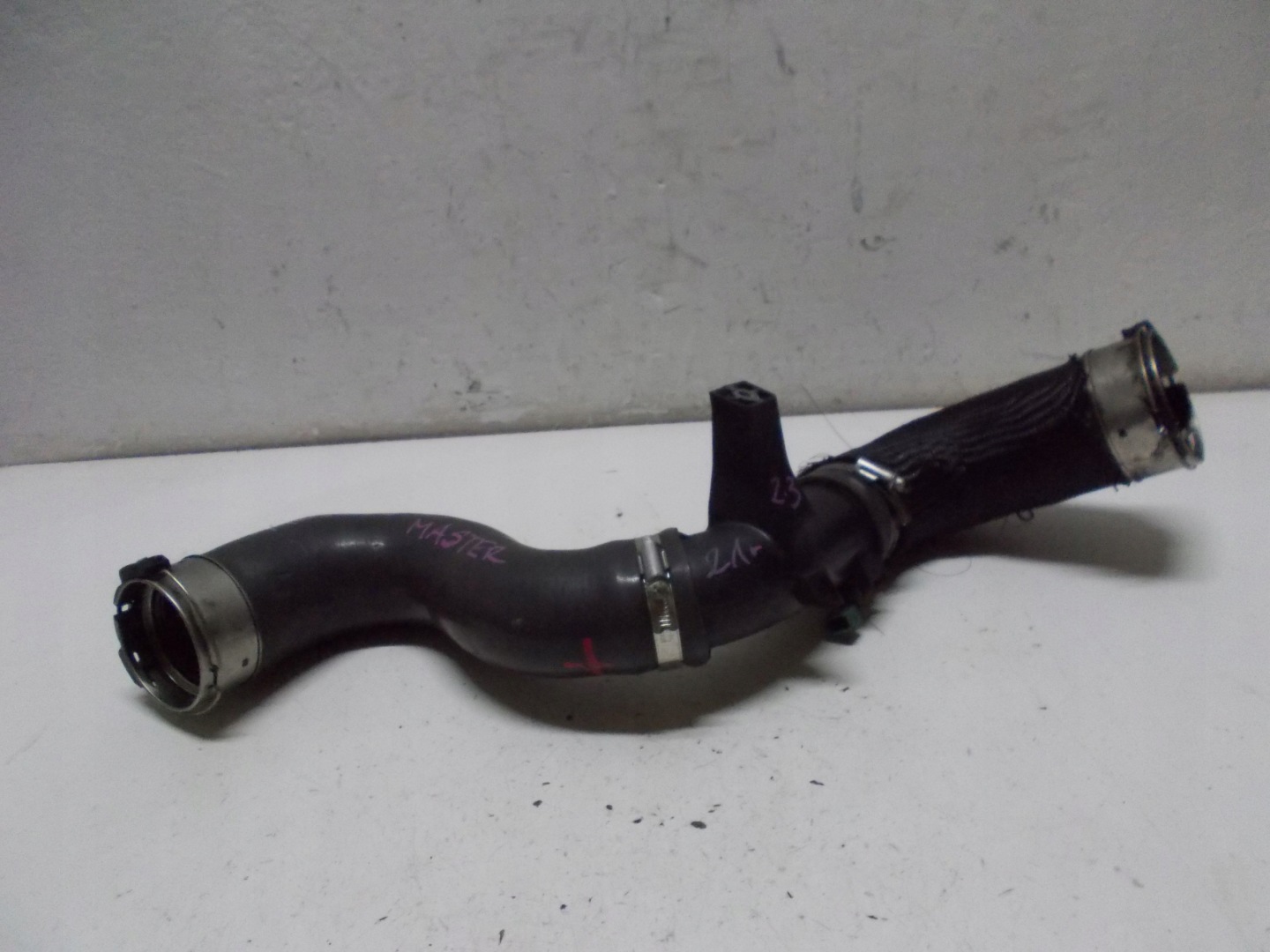 RENAULT MASTER III LIFT IV 2,3 DCI pipe hose lower INTEROOLER 144605647R