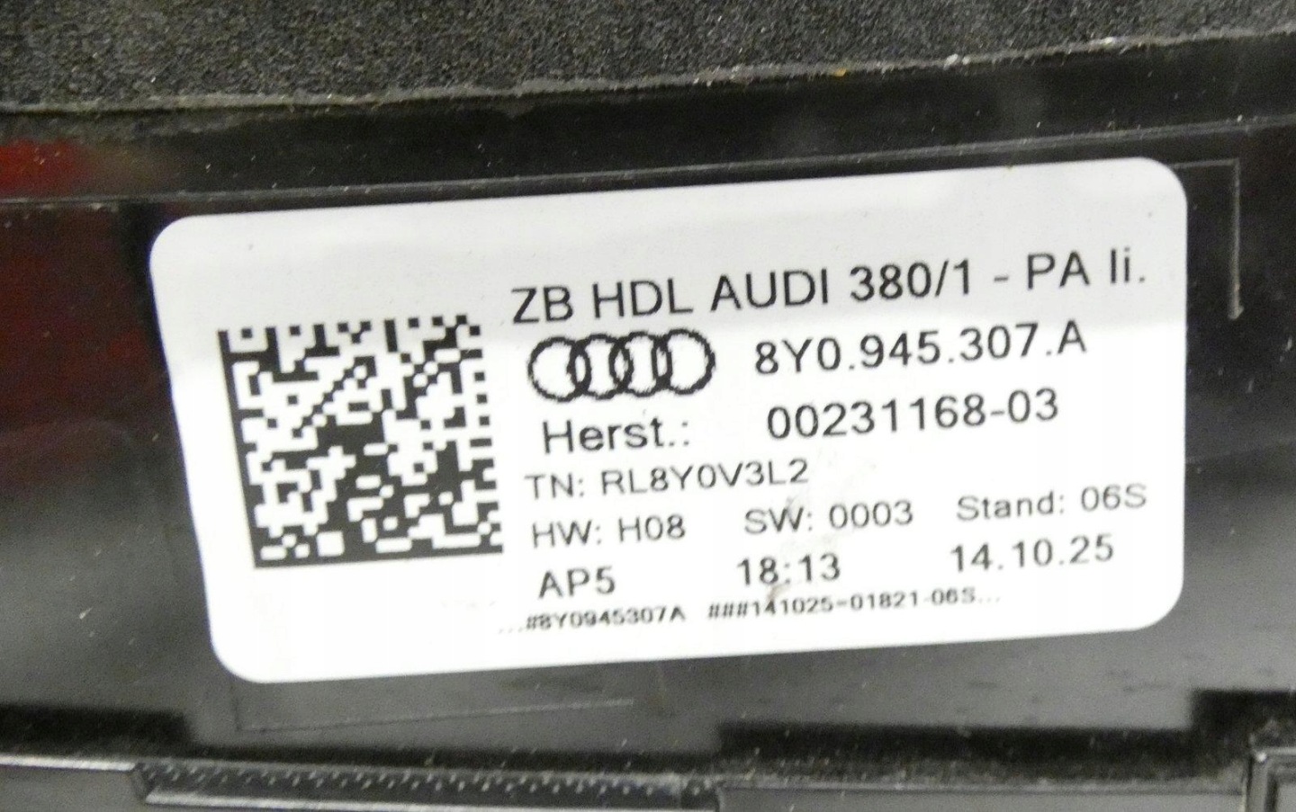AUDI A3 LIFT 8Y0945307A 2024- light rear part rear left LED