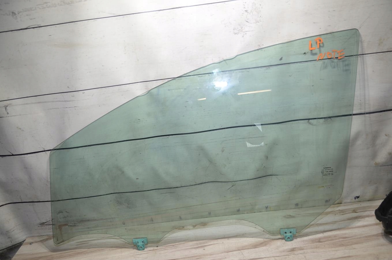 window door left front 13r Nissan Note II E12 14r