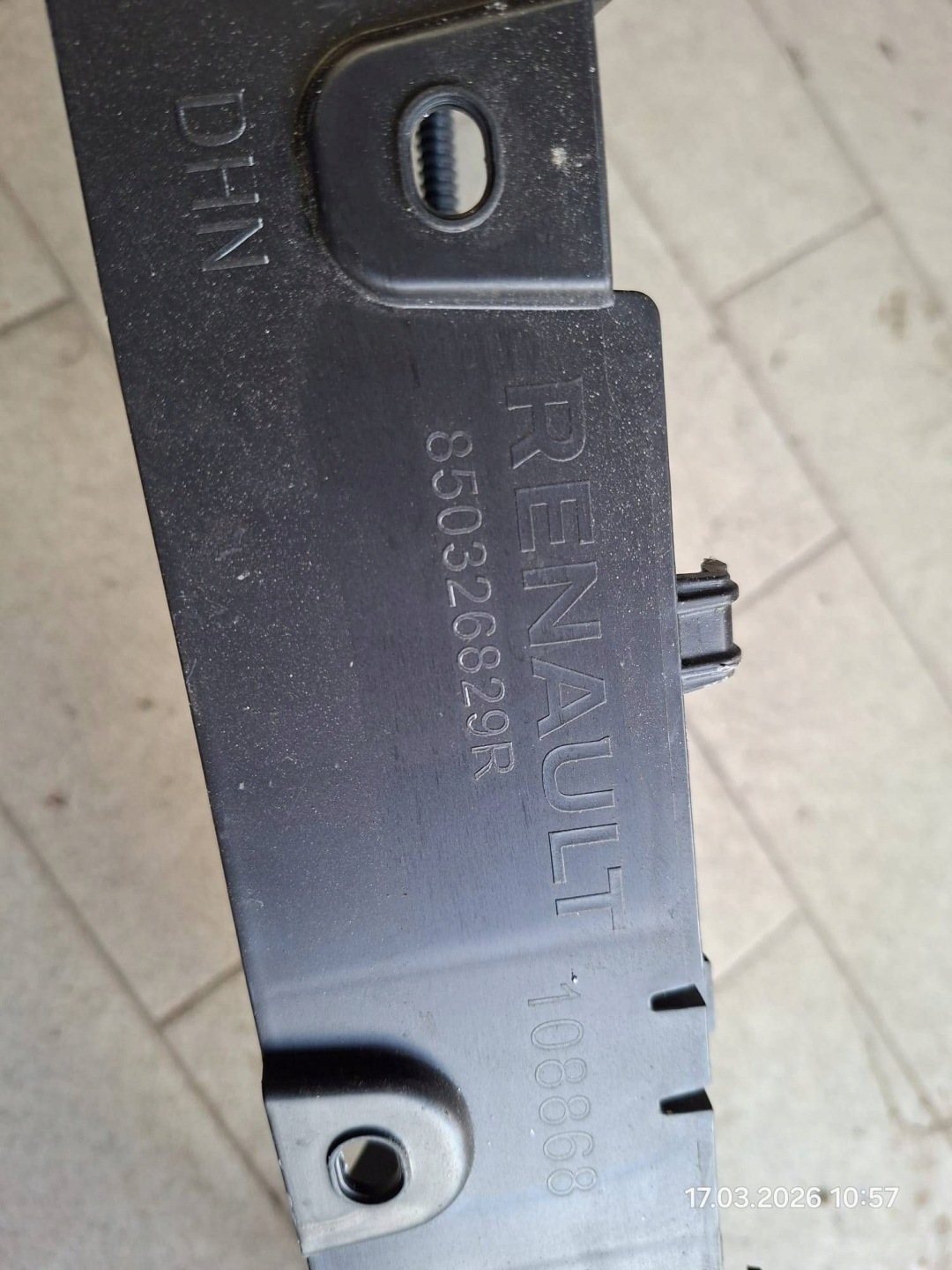 bumper bracket rear part Renault Rafale 850326829R