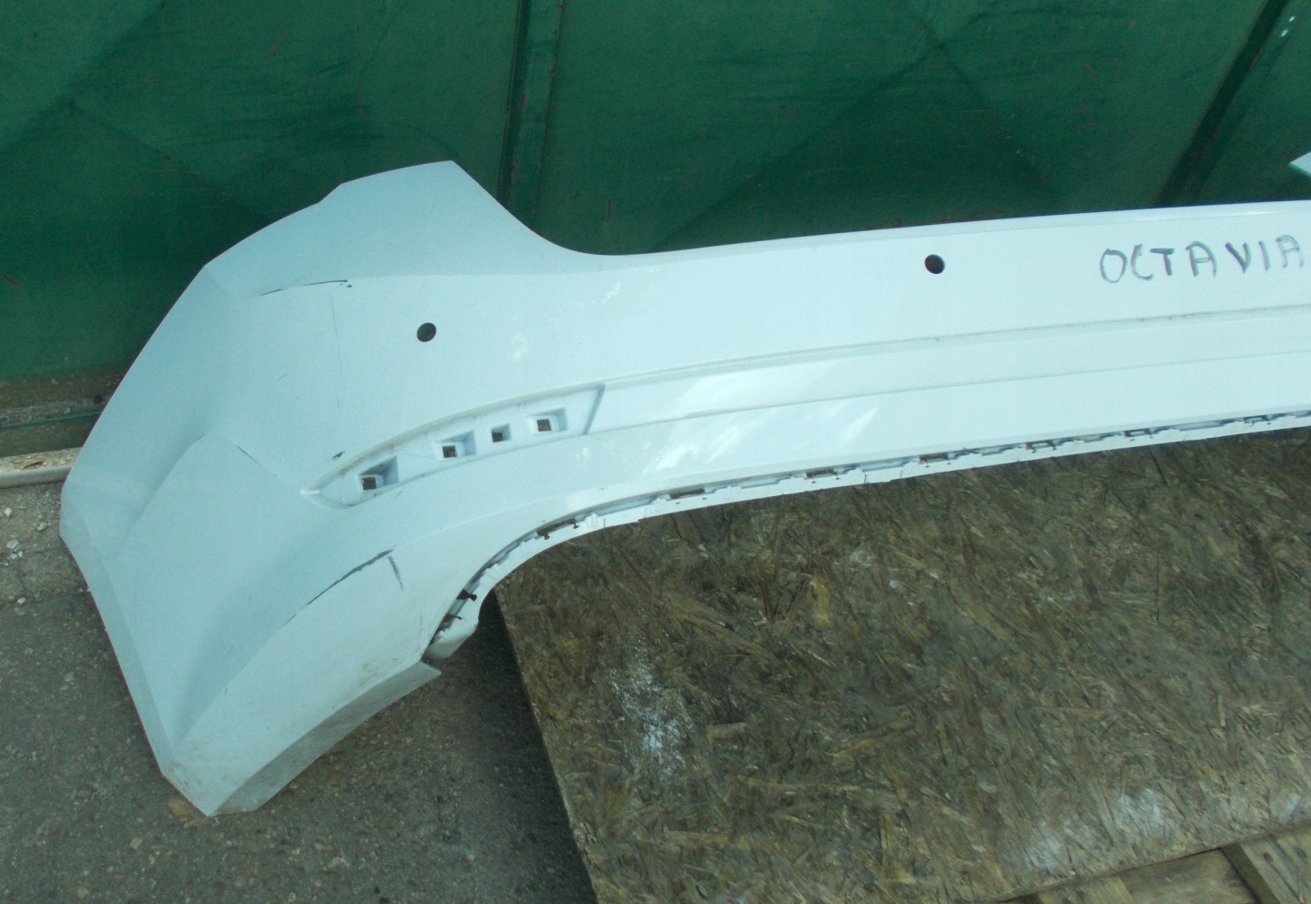 SKODA OCTAVIA KOMBI 21R bumper rear part