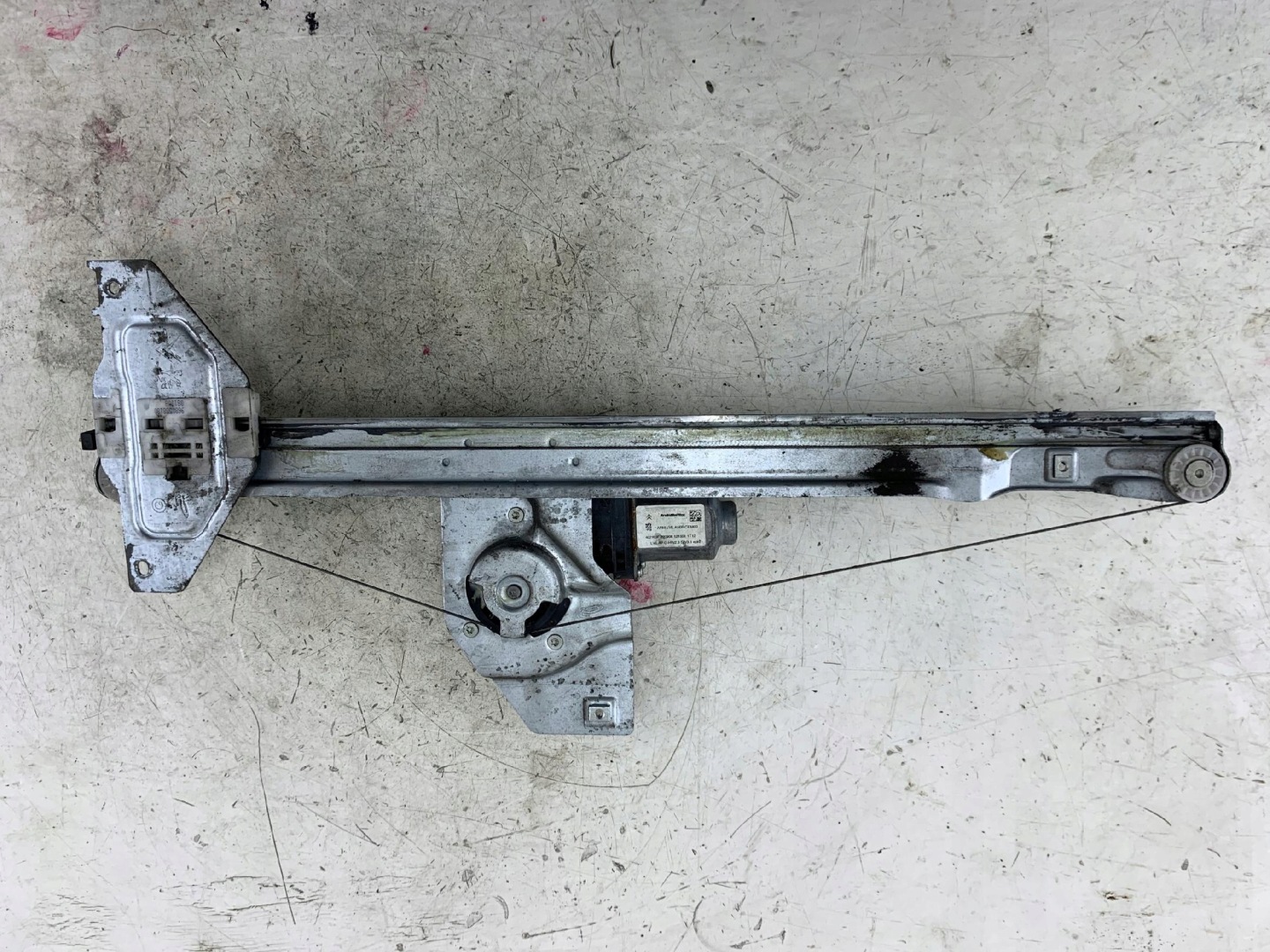 CITROEN BERLINGO II window regulator left front 402103F