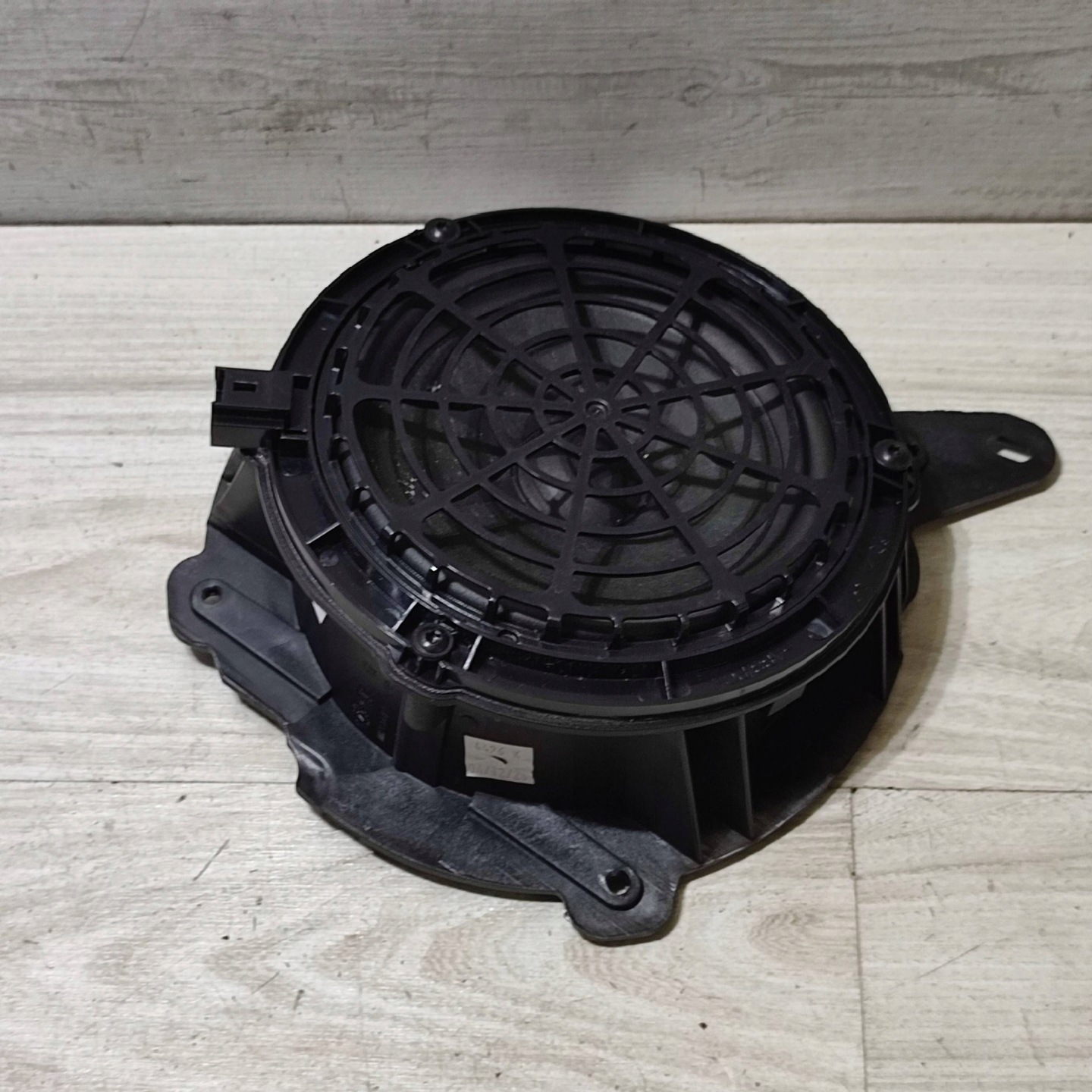 speaker door przednich front side left Opel Corsa F 9823206980