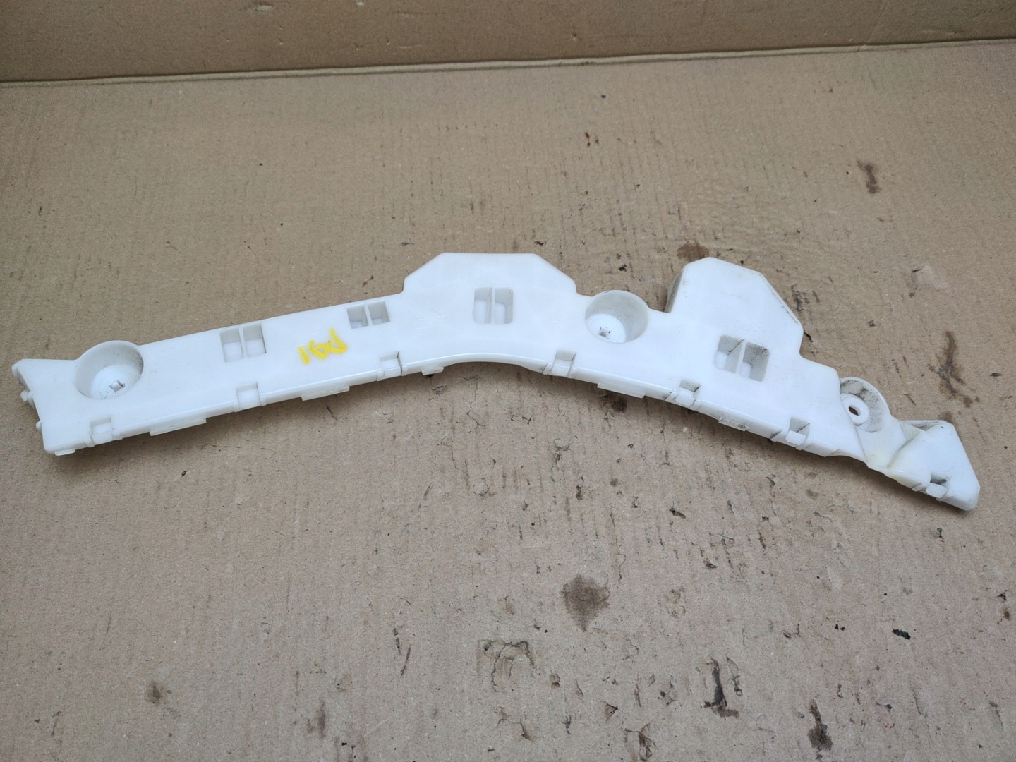 Support Support plaque Pare choc Arrière Gauche Bouche buse Mazda CX-9 2nd facelift TD11502JI