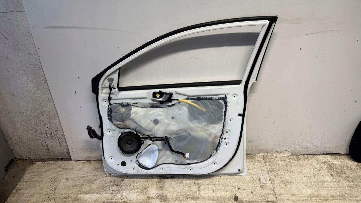 KIA RIO IV V door right right front front UD 17-25
