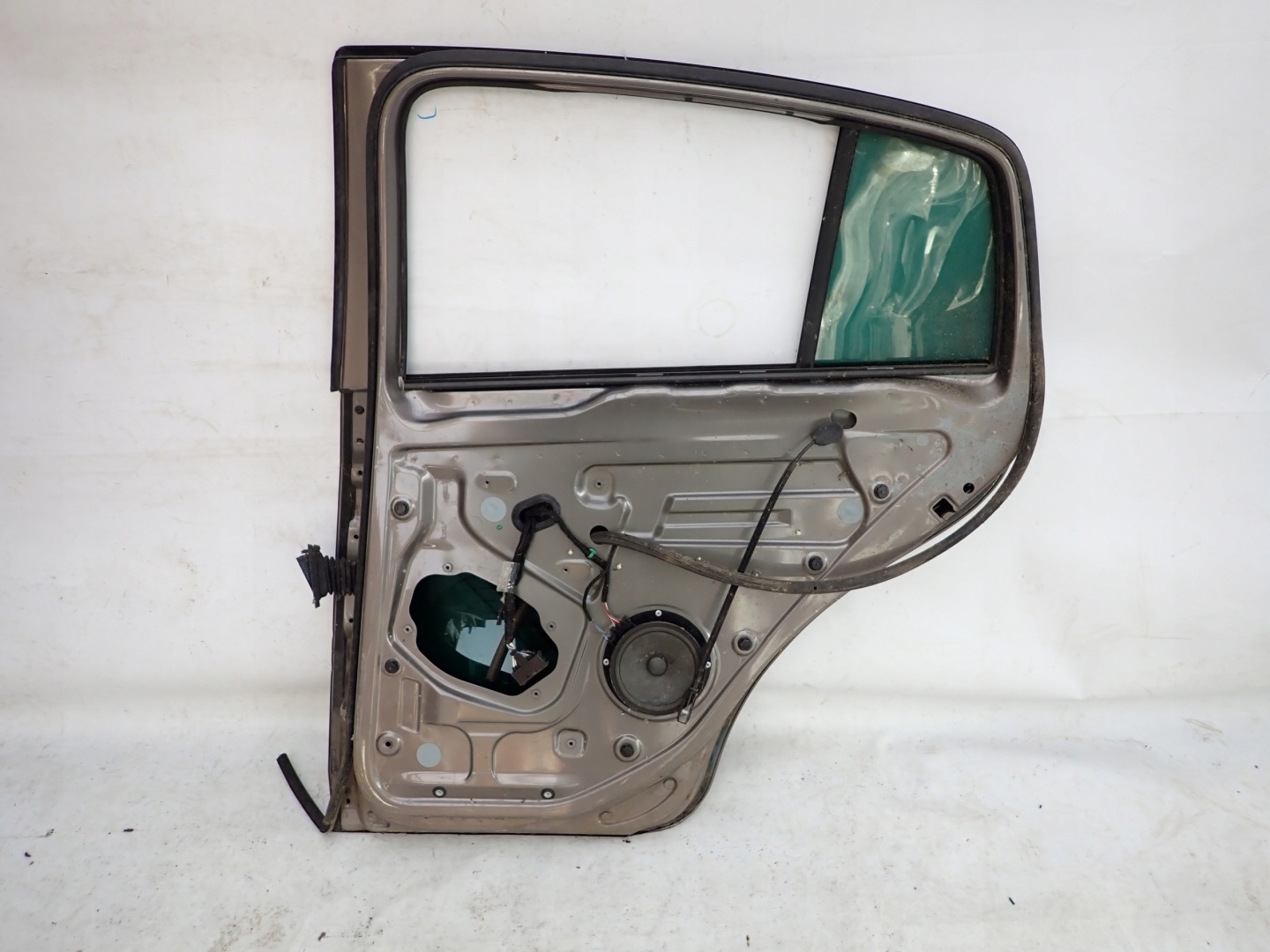 VW GOLF V+ 5 VI+ 6 PLUS 05- Tür rechts heck hinten