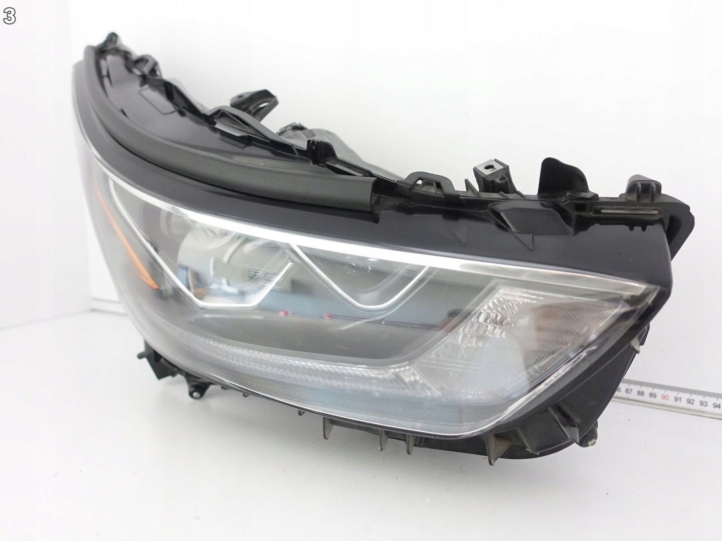 TOYOTA HIGHLANDER IV 4 XU70 19- FULL LED light right front EUROPA