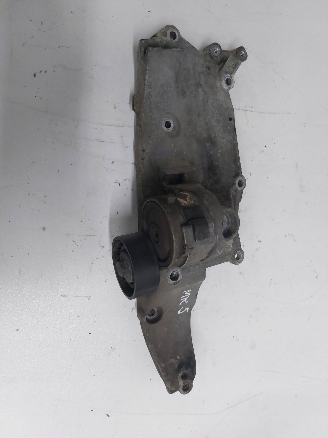 FORD MONDEO MK5 2.0 TDCI supporto alternatore DS7Q8D611AH
