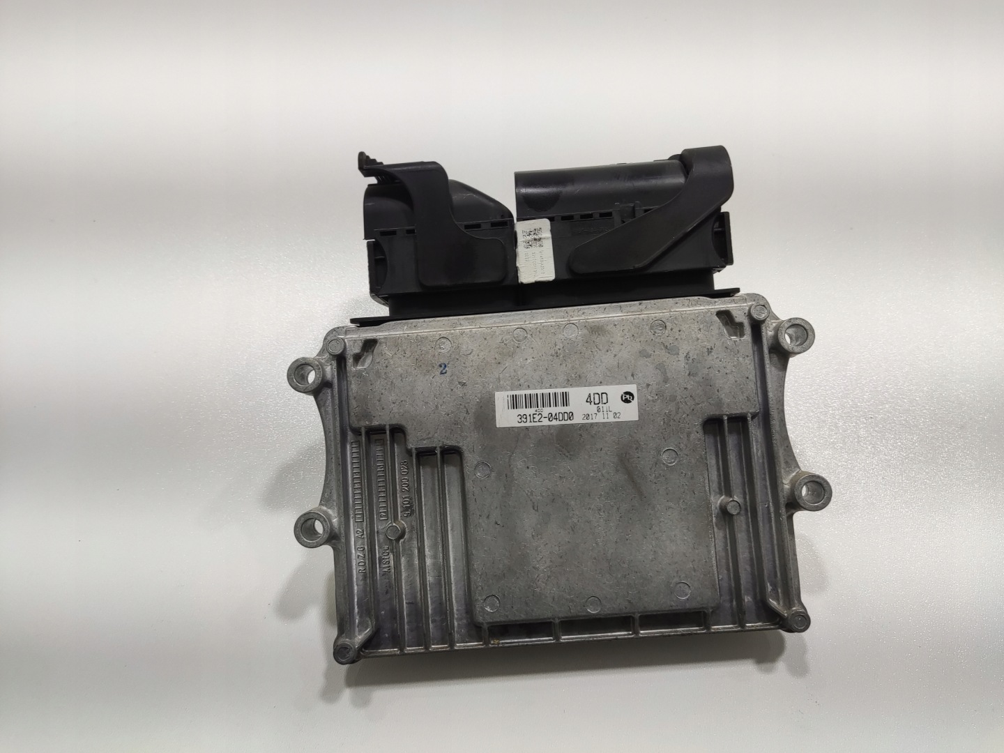 computer control unit of the engine KIA CEED II 1.0 T-GDI 391F2-04DD0 2012-2018