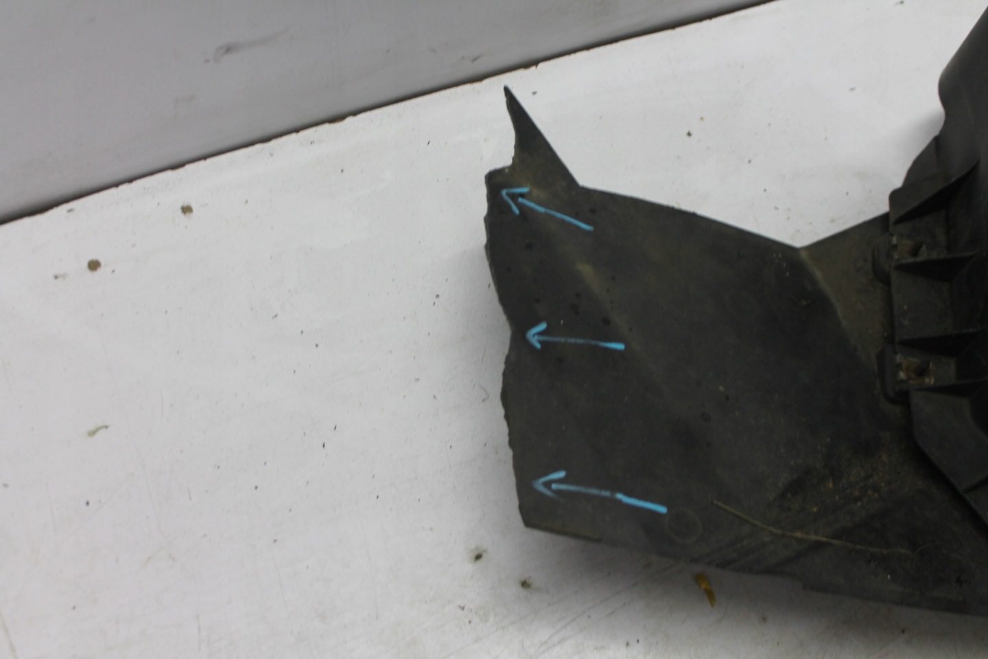mudguard left front FORD GALAXY MK3 LIFT 10-15