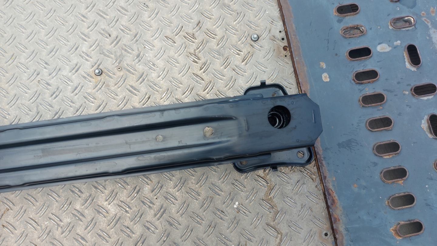 bumper support rear part rear TOYOTA COROLLA E21 sedan