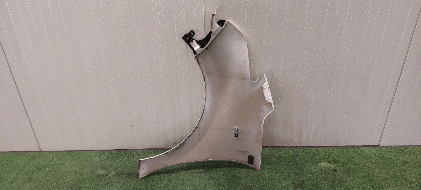 fender right front +support CITROEN C3 PICASSO LAK: EWP EWPB