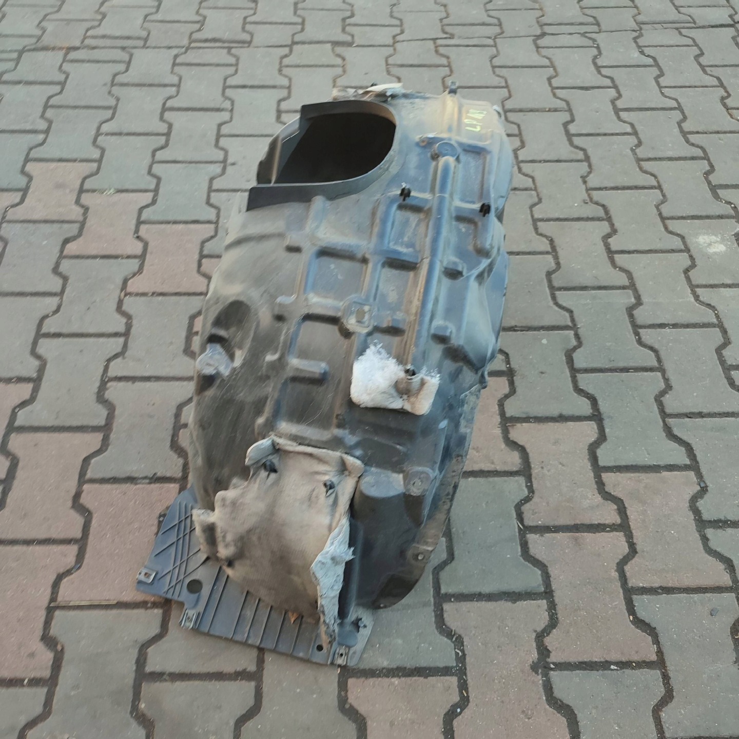 mudguard front front side left Opel Corsa F 800700210