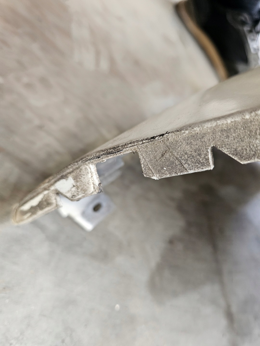AUDI Q3 and bumper rear part rear SUV 8U0807511C below PDC
