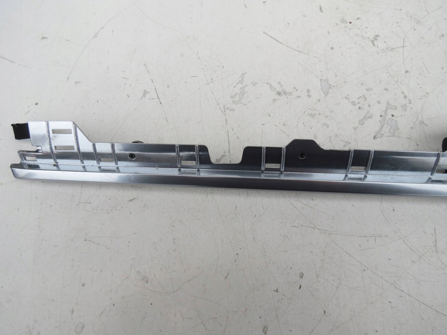 moulding OZBOBNA left front VOLVO S90 II 2.0 D 190KM 2016-2021R 31393180