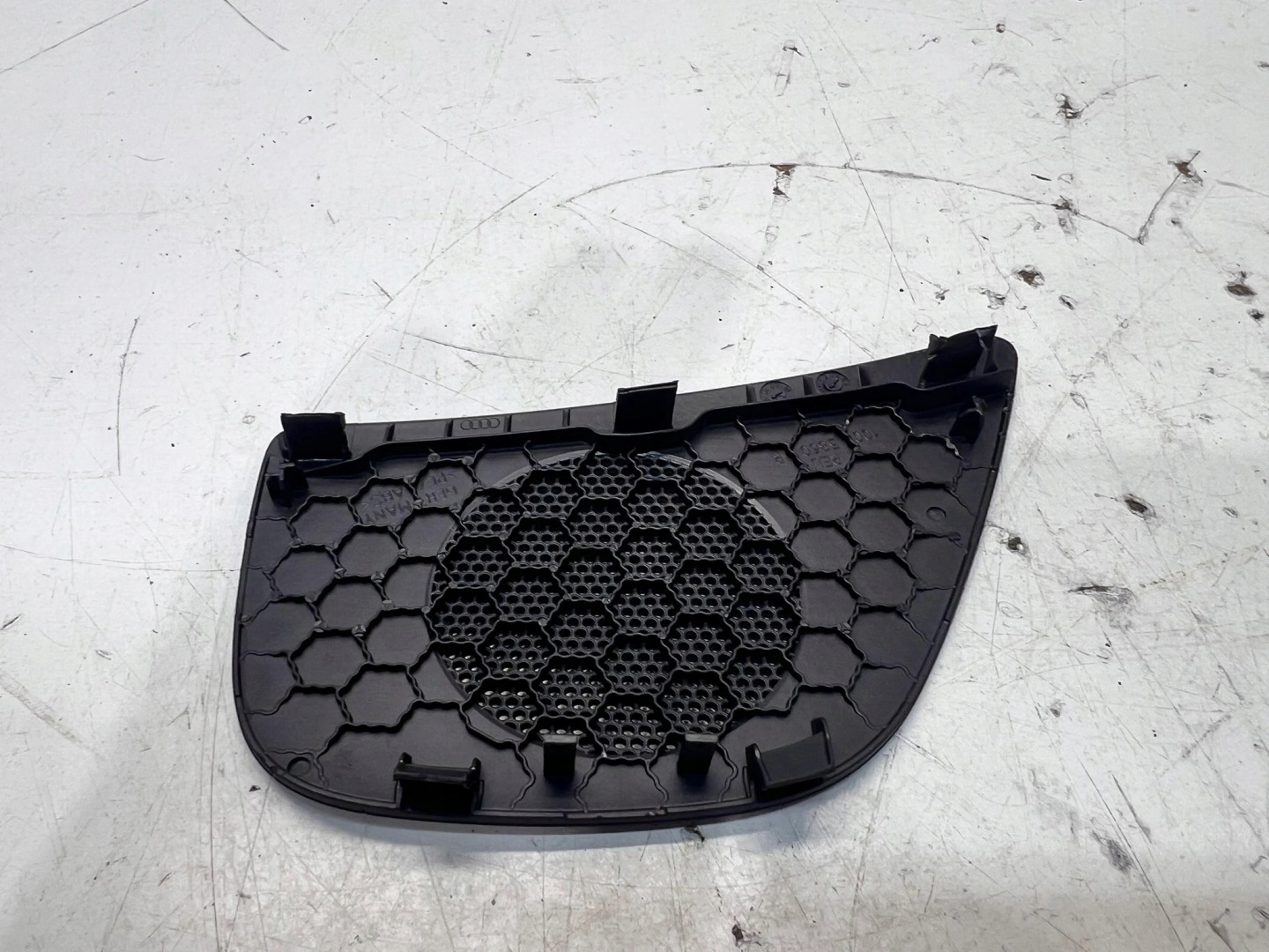 de couverture du haut parleur AUDI A6 C7 Droite P 4G0857228B