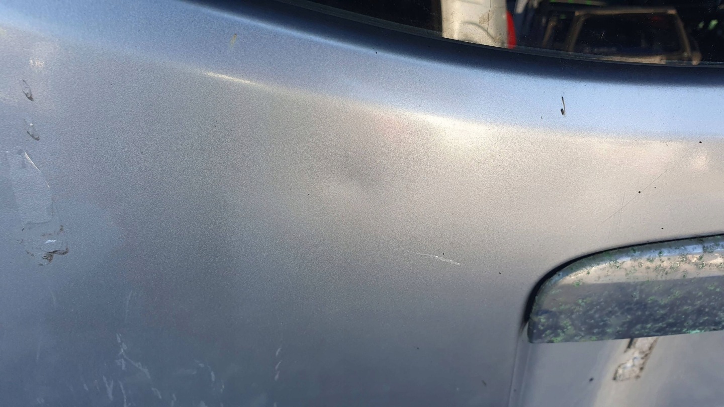 Mazda Tribute trunk door boot €