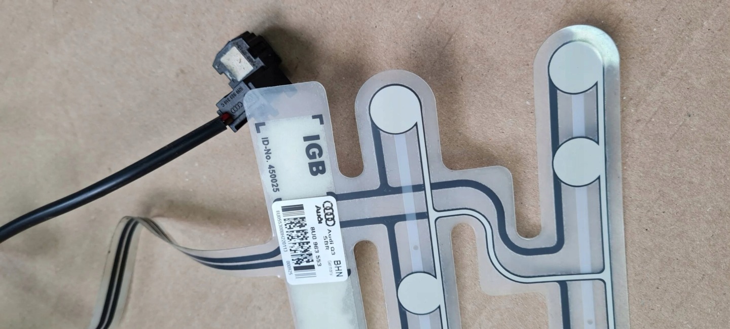 Q5 8R LIFT SQ5 MATA ZAJETOSCI SITZ Sensor 8U0963553