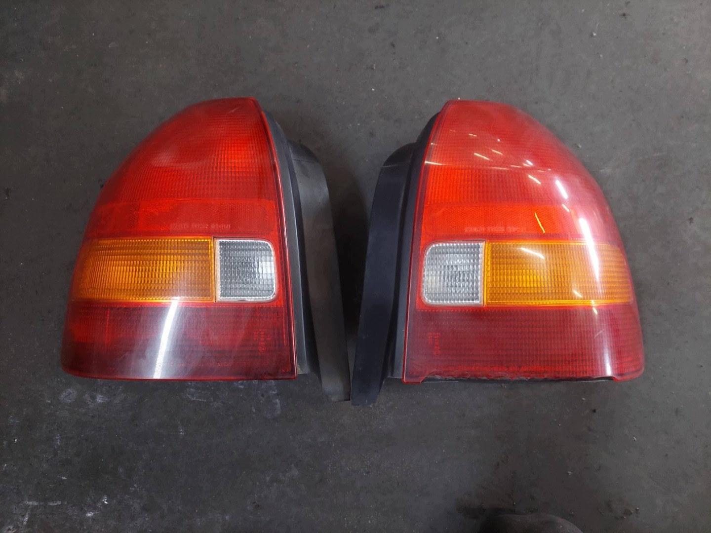 complete rear part HONDA CIVIC VI G-82P trunk door boot bumper rear part lights