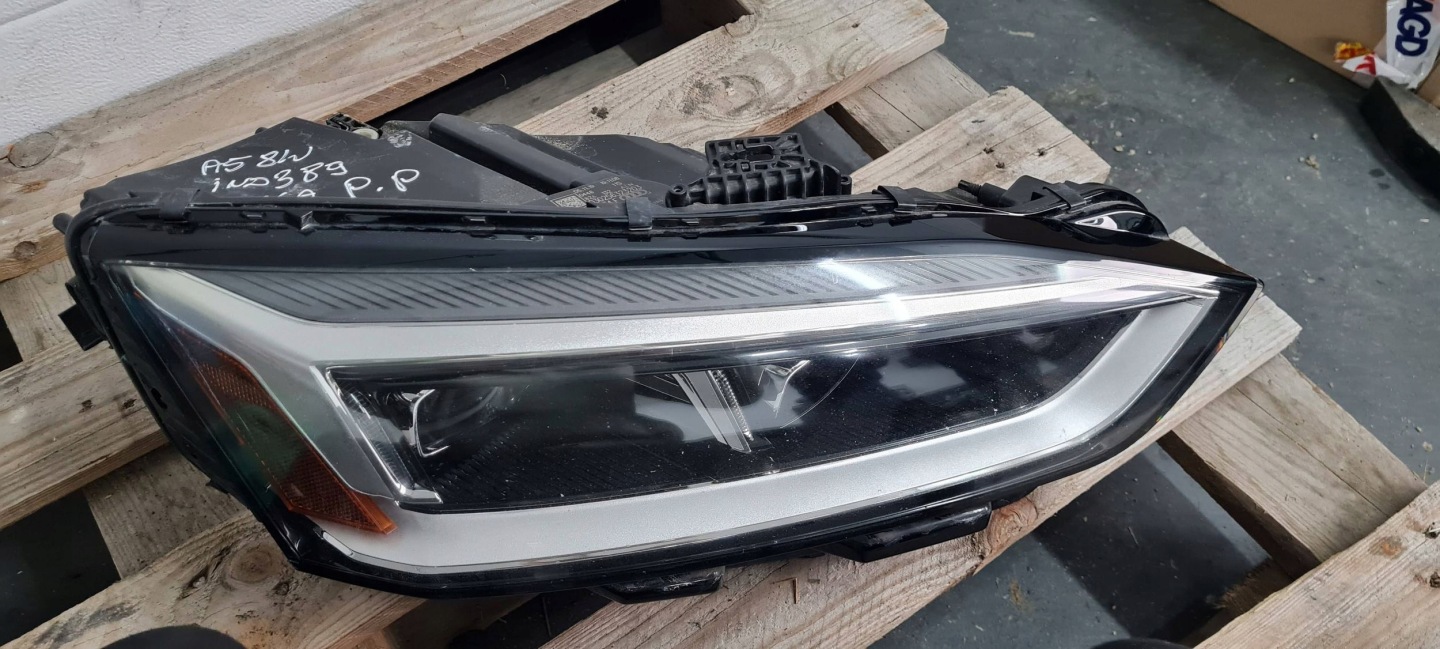 A5 8W S5 light FULL LED right right front USA ORG 8W6941034F