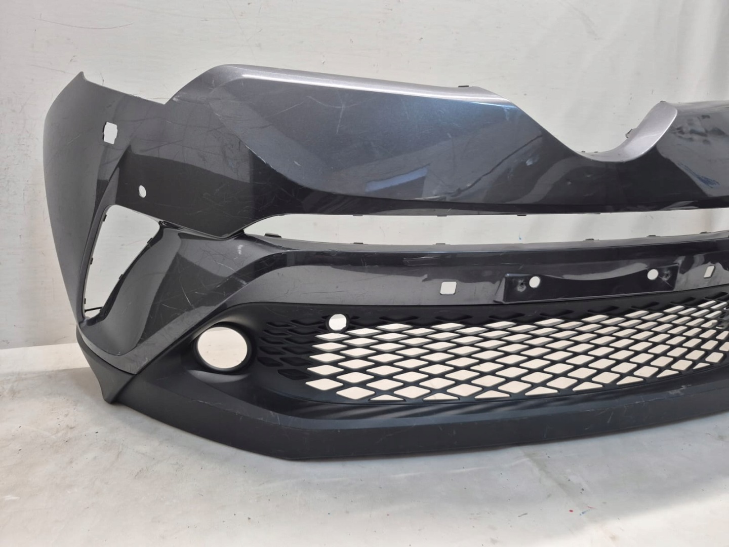 TOYOTA C-HR and 1 16-19 bumper front front washer 6XPDC