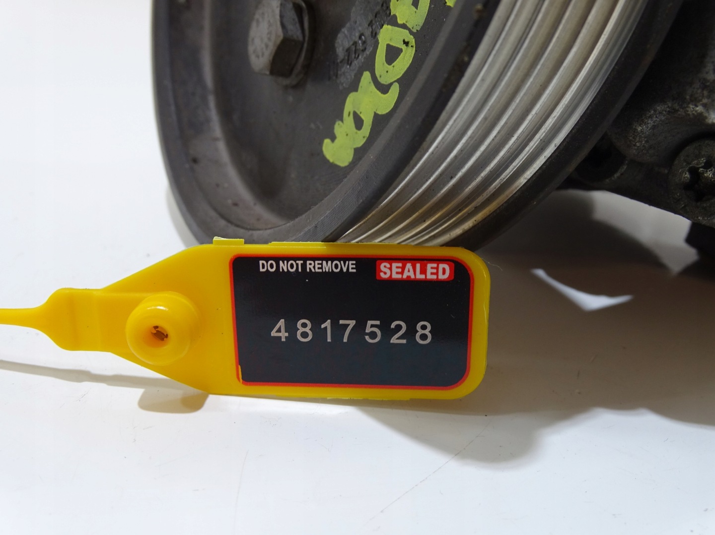 servo pump BMW E60 E61 N47 2.0D OE 6780848 (4817528)