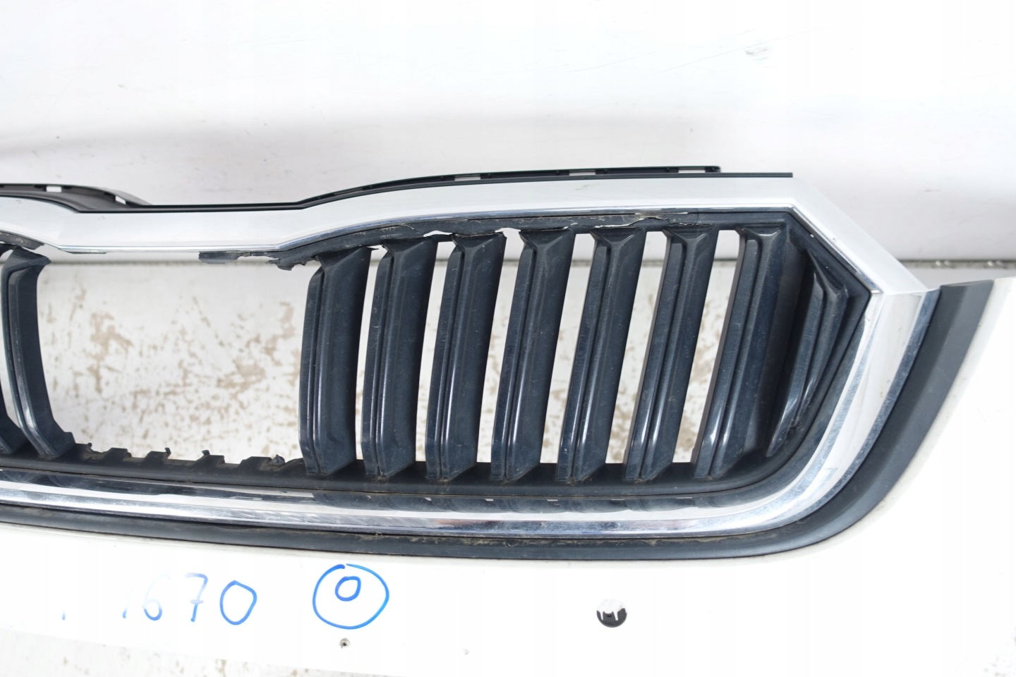 SKODA OCTAVIA IV 2019- bumper front front 5E3807221