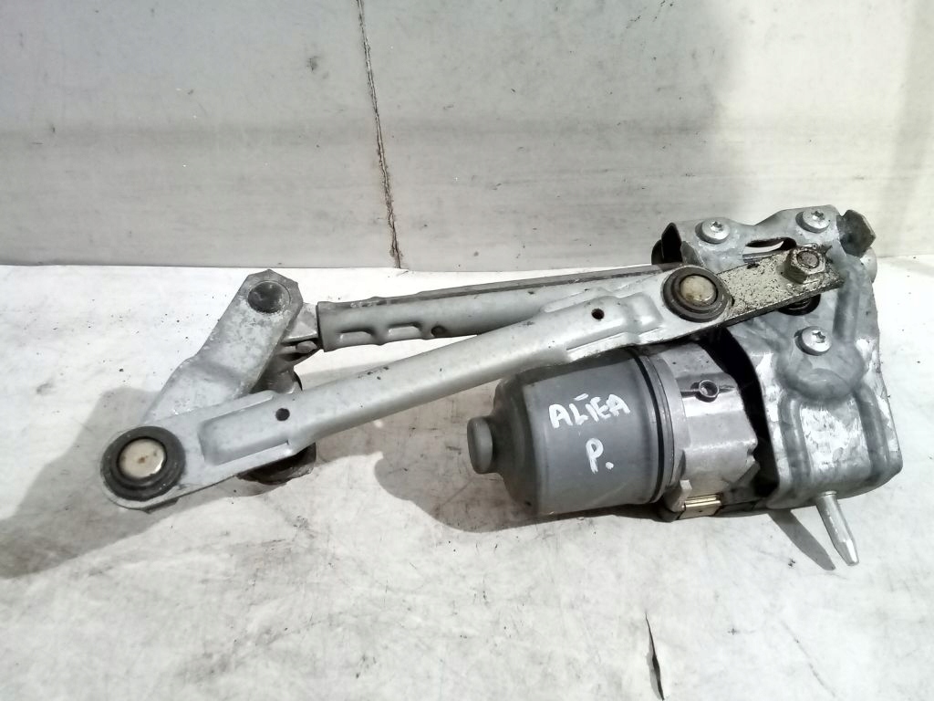 Seat Altea wiper mechanism right front 5PO955024C