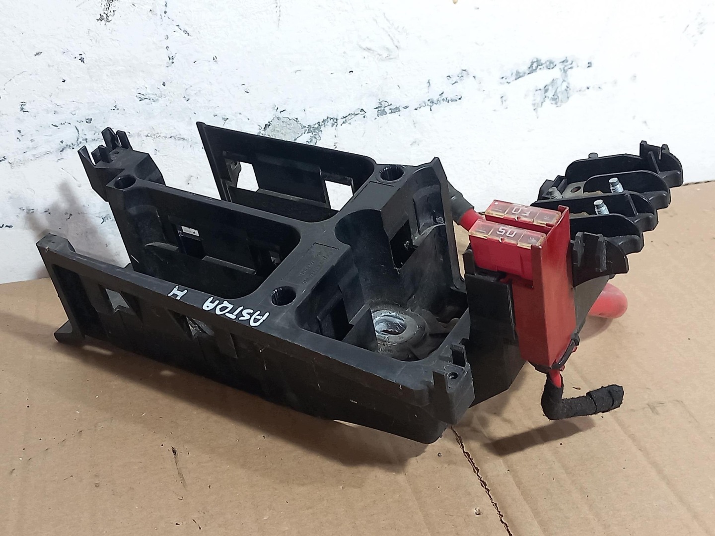 cover holder compartments OPEL ASTRA H 743380-10