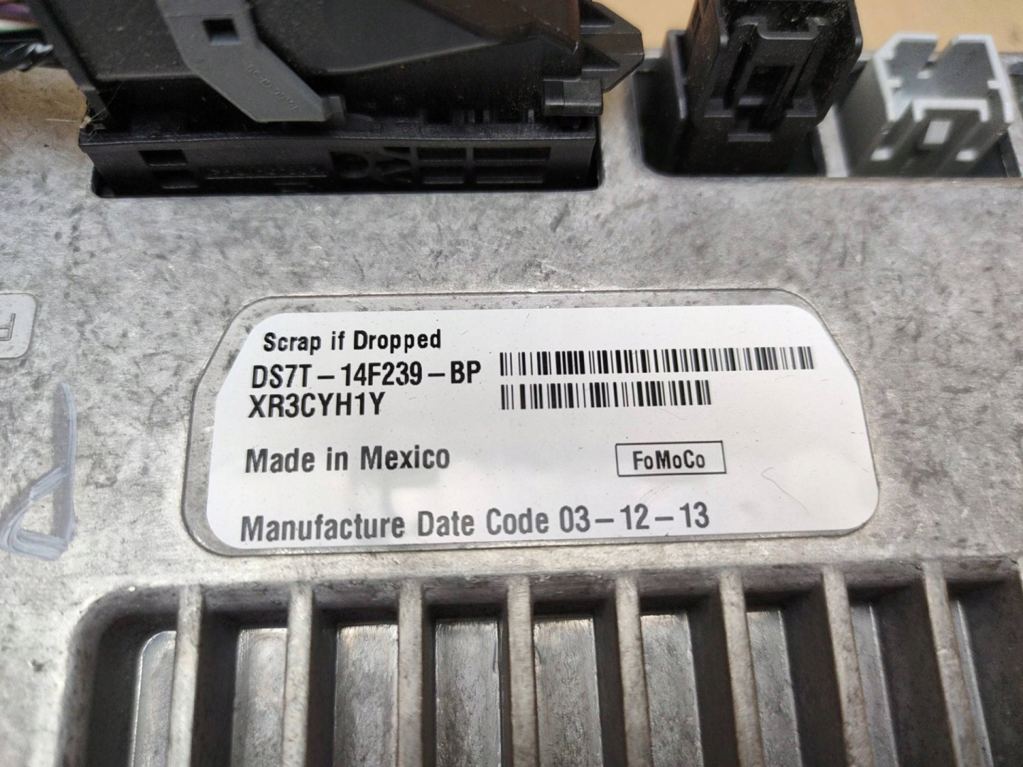 display Ford Fusion USA 2 2013 DS7T-14F239-BP