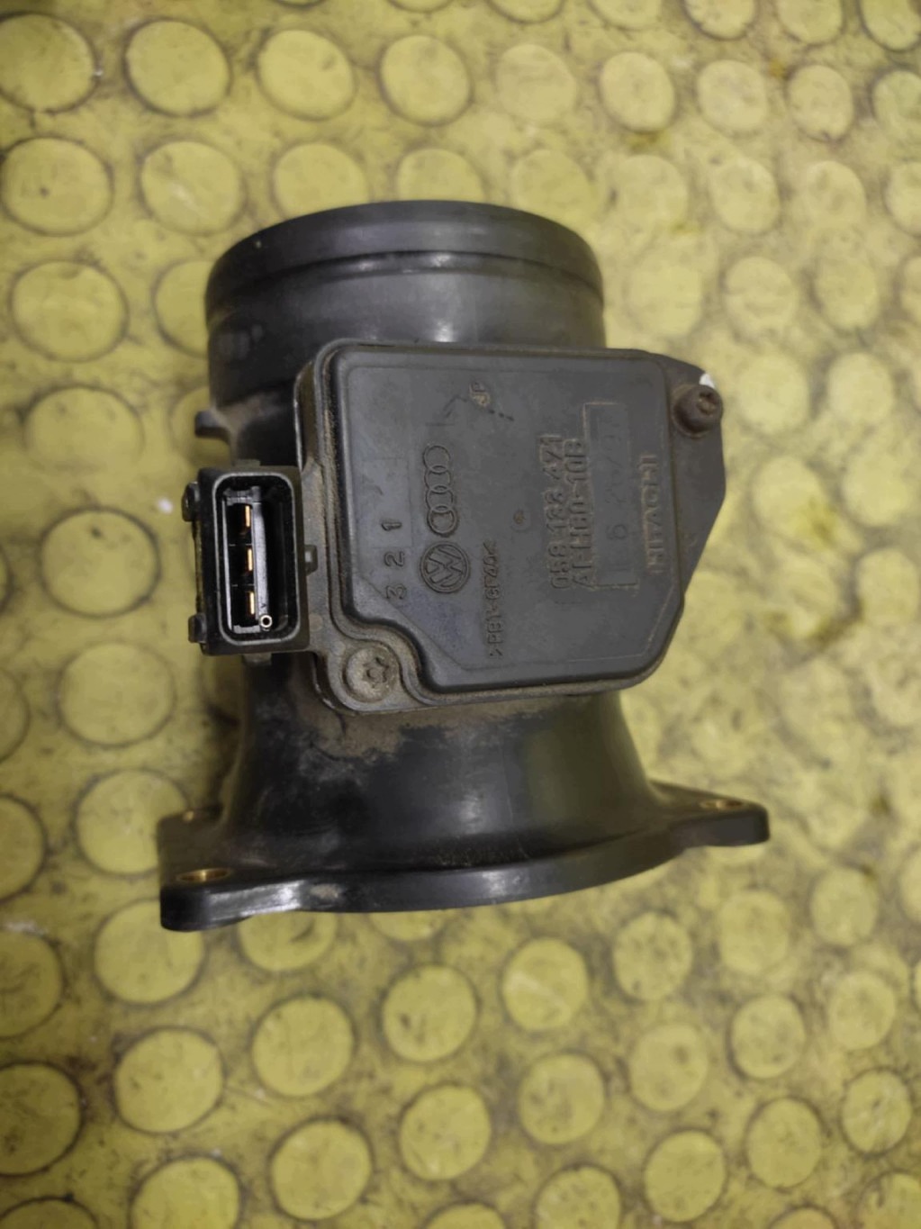 VW PASSAT B5 1.8 flow meter 058133471