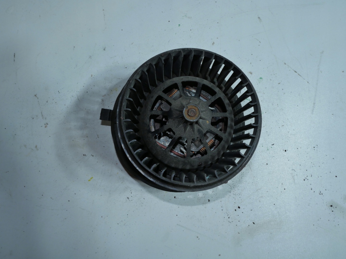 VW T5 LIFT T6 ventilátor topení 7E0819021A