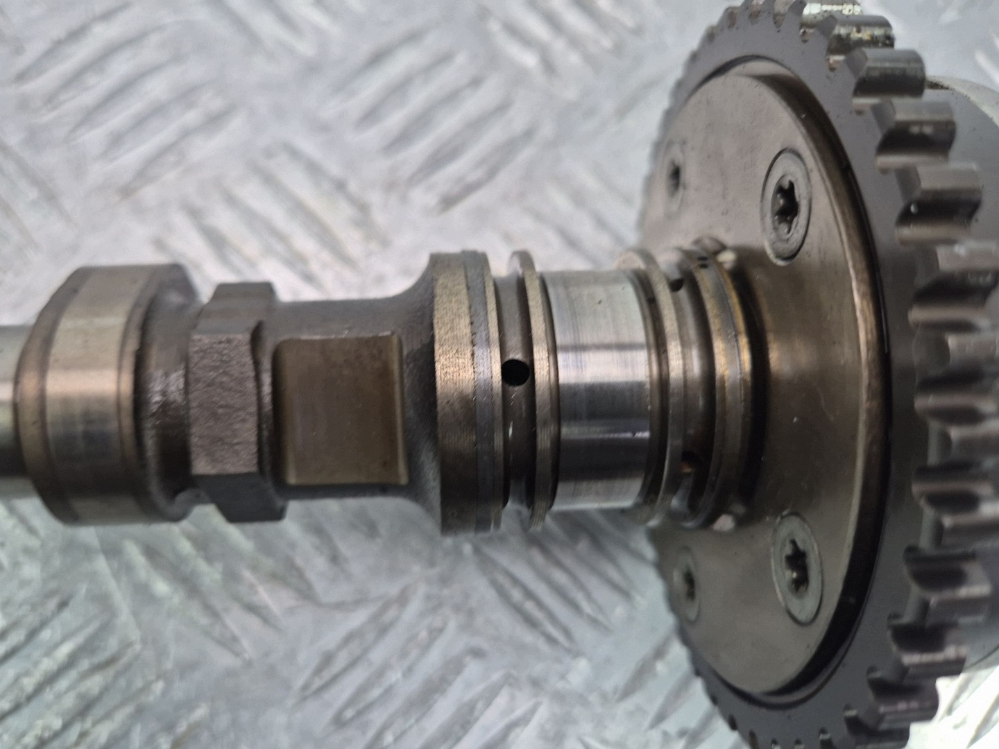 TESTATA Z WALKAMI BMW 7 E65 E66 750i 7540322 N62B48B