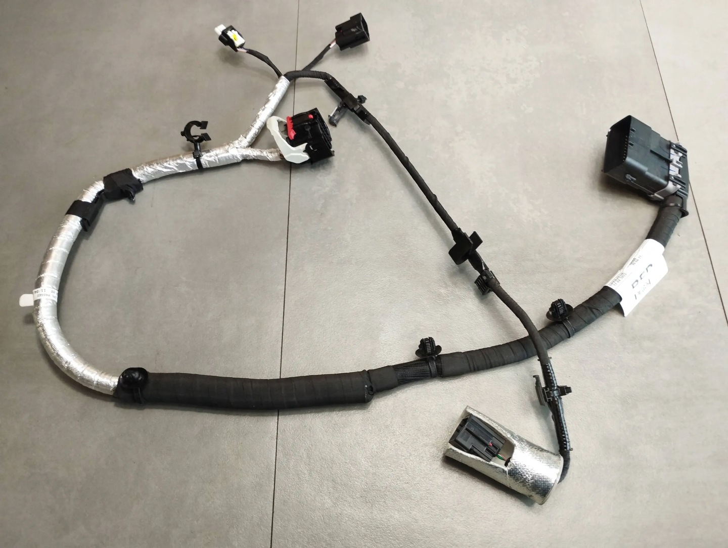 VW Amarok II bundle PRZEWODOW MB3T-7C078