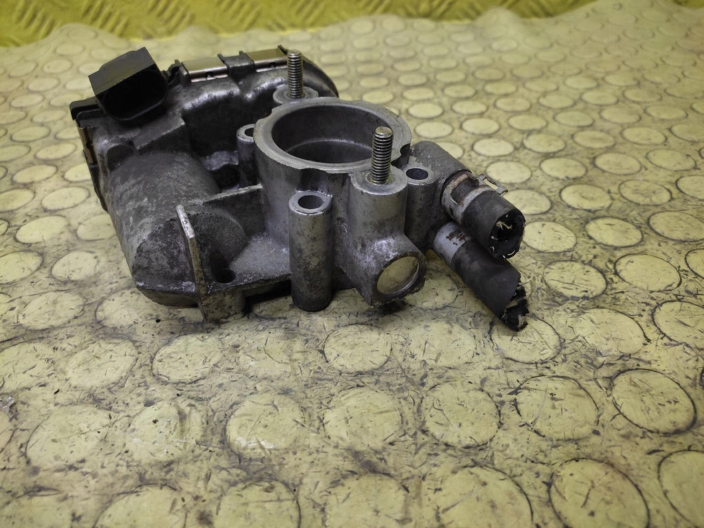 OPEL CORSA C 1.2 throttle flap 0280750044