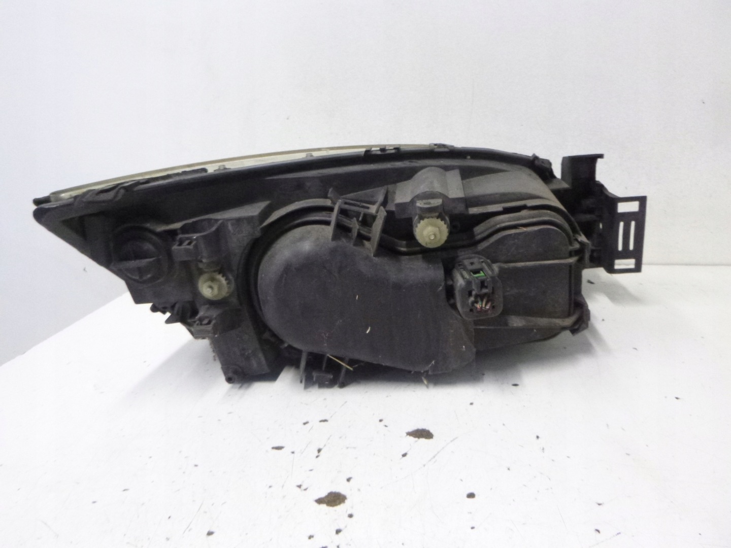 light front Ford Mondeo III 03r.