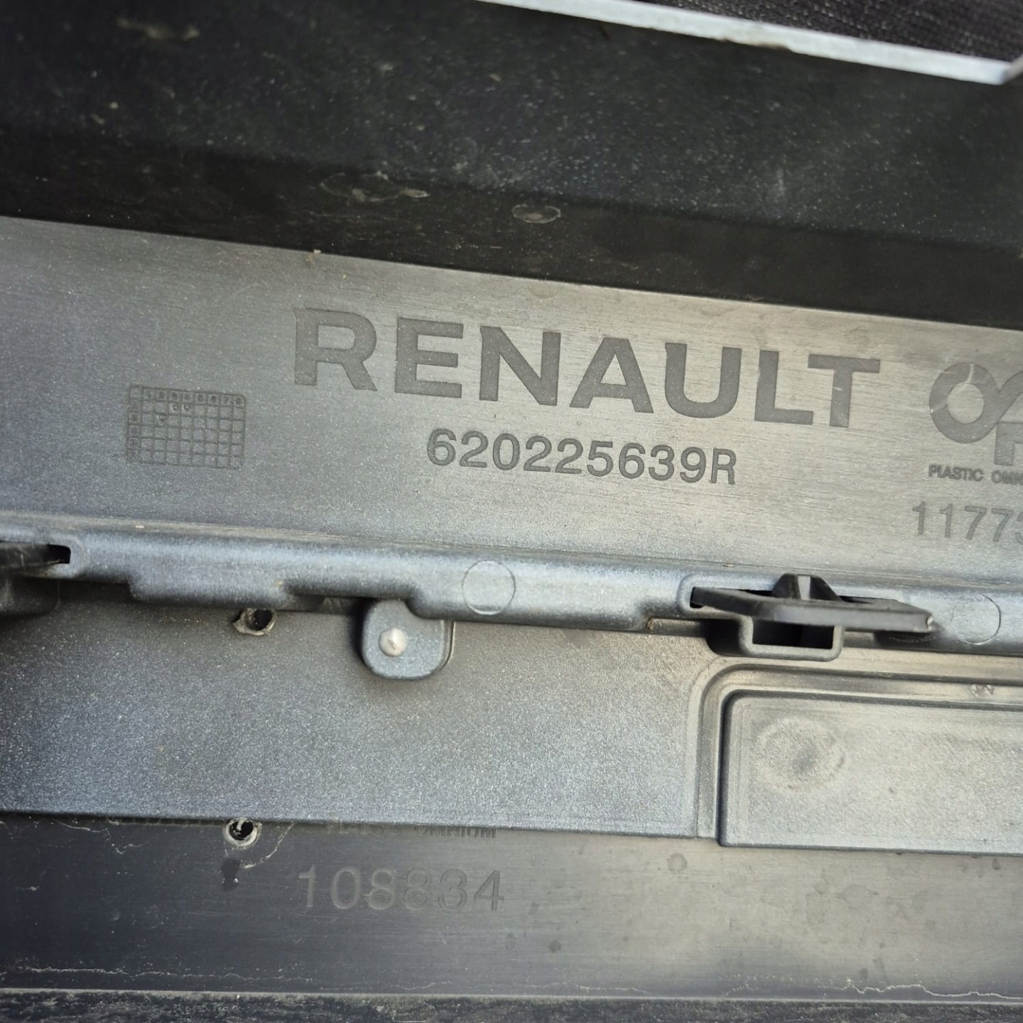 RENAULT RAFALE 24- bumper front front PDC 620225639R