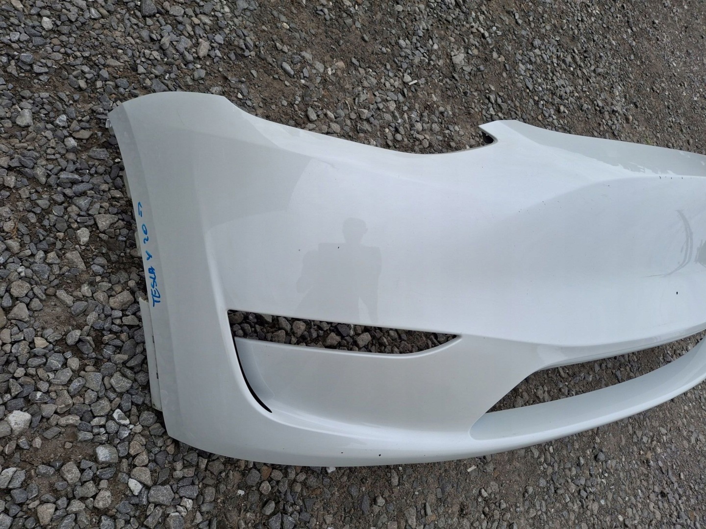 Frontstoßstange TESLA MODEL Y 2020R->