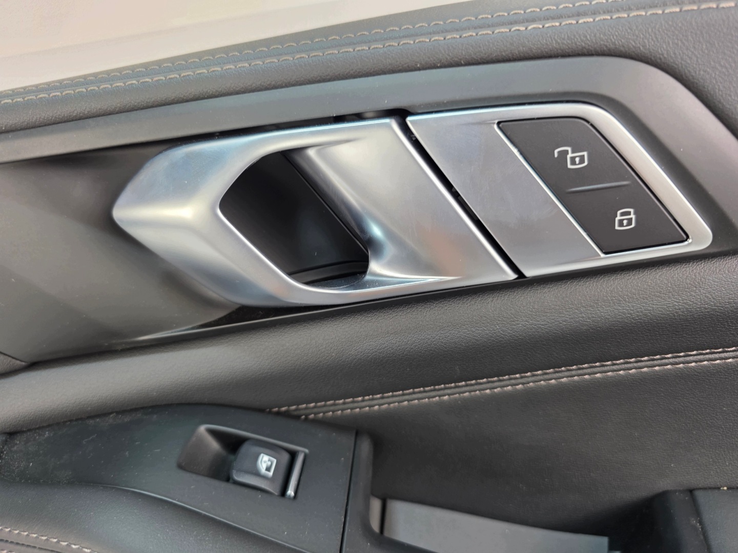 upholstery door right front BMW X5 G05