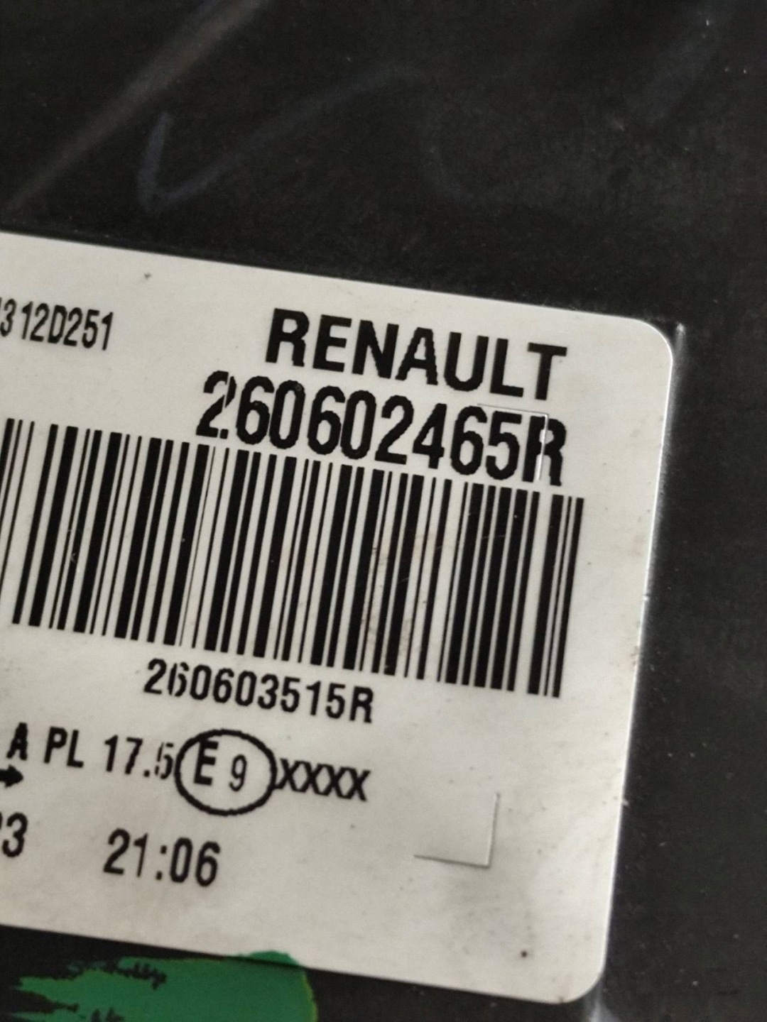 DACIA DUSTER II LIFT light front left FULL LED 260602465R dismantling