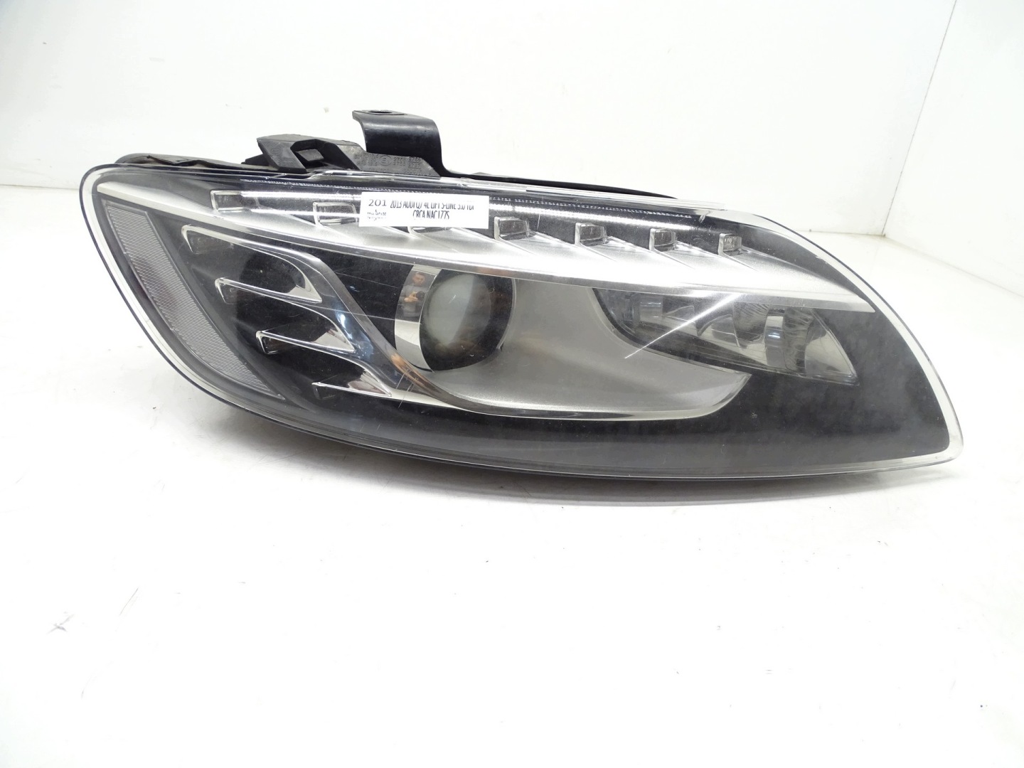 light LED right front right front AUDI Q7 4L0941004AG UK