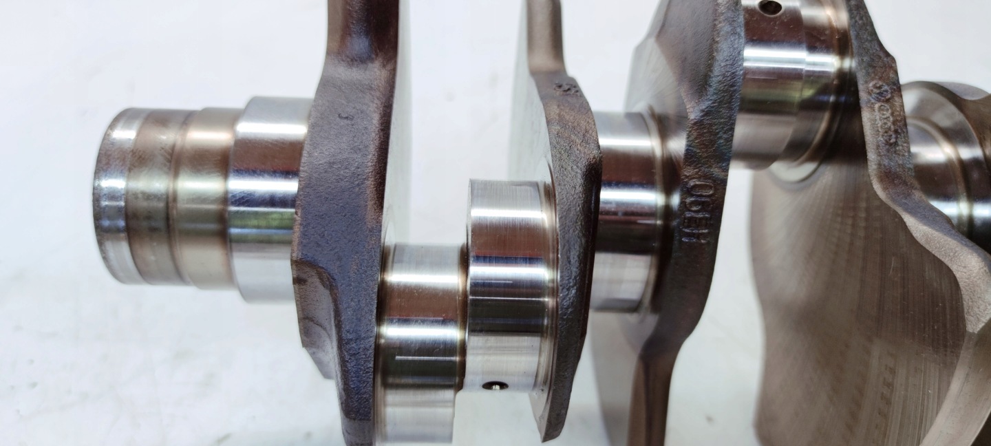 crank AUDI A4 B7 A6 C6 3.2 FSI AUK BKH 06E101H 06EH *46*